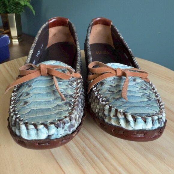Stuart Weitzman 9 M Loafers Aqua Washed Boa Snake Sioux - Picture 7 of 10